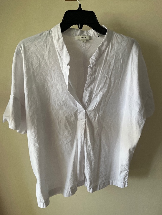 Vince Tops - Vince linen blend shirt size S